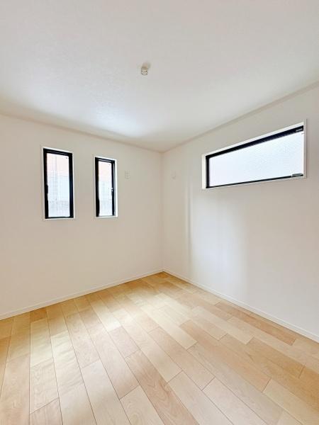 横浜市西区境之谷の新築一戸建