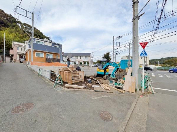 【A号棟】藤沢市新築戸建2台駐車可WICSIC吹抜