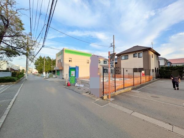 大和市新築戸建2台駐車可吹抜ルーフバルコニー