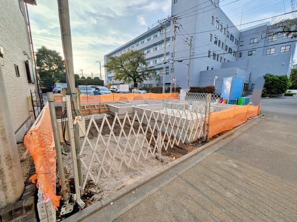 大和市新築戸建2台駐車可吹抜ルーフバルコニー