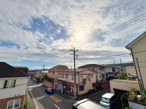 【1号棟】金沢区新築戸建2台駐車可LDK20帖吹抜け