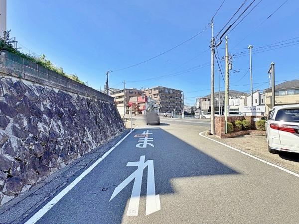 大和市新築戸建カースペースLDK18帖