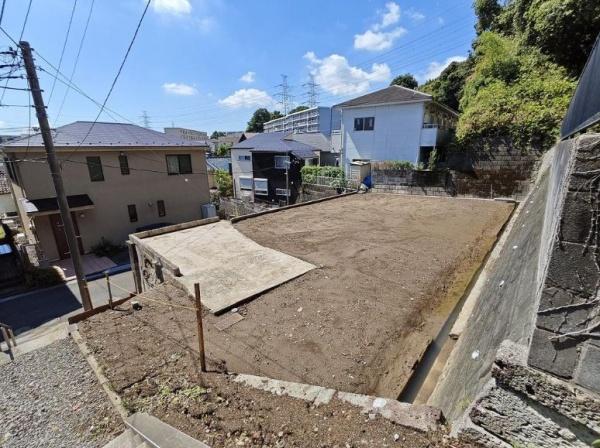 横浜市港南区日野南４丁目の土地