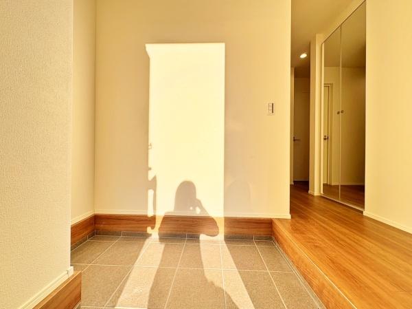 【2号棟】川崎市新築戸建ビルトイン車庫WIC