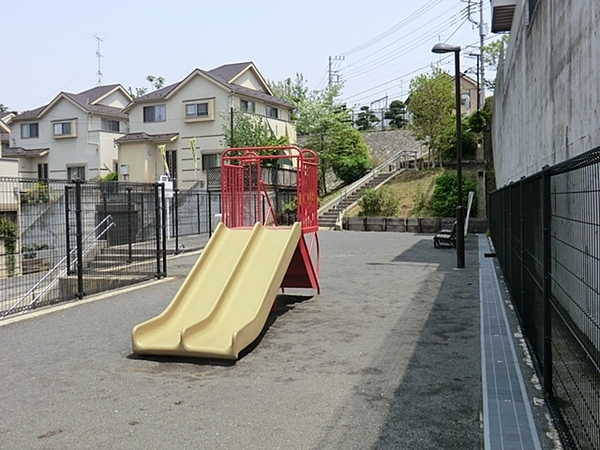 川崎市宮前区菅生2丁目の中古一戸建て(長沢そよかぜ公園)