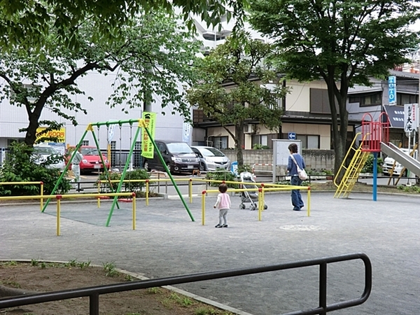 横浜市鶴見区鶴見中央５丁目の新築一戸建(下三公園)