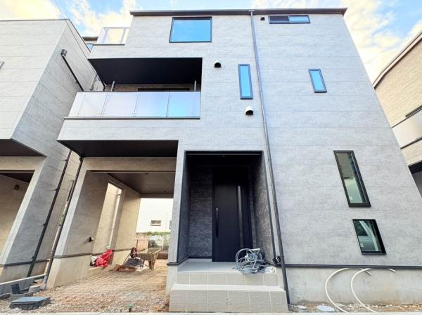 横浜市鶴見区鶴見中央５丁目の新築一戸建