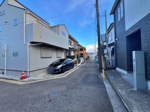 南区新築戸建WICロフトLDK18帖角地