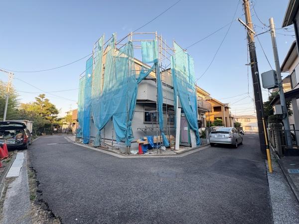 南区新築戸建WICロフトLDK18帖角地