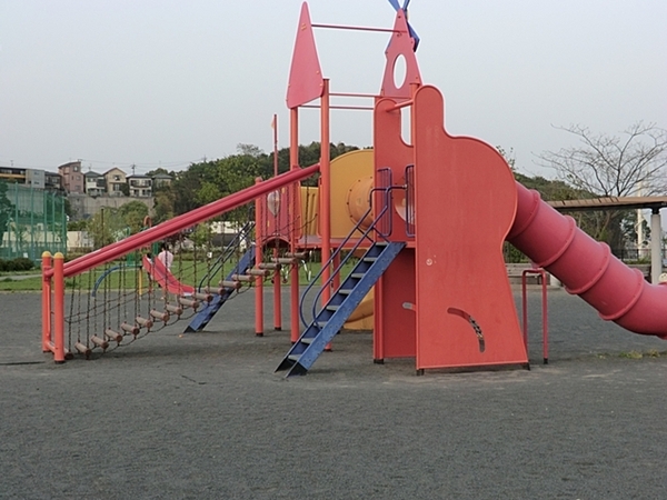 横浜市都筑区佐江戸町の中古一戸建て(佐江戸おちあい公園)