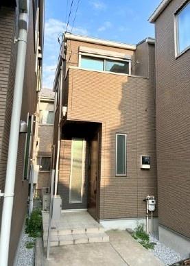 横浜市保土ケ谷区戸建 カースぺ2台 LDK17帖超 都市ガス