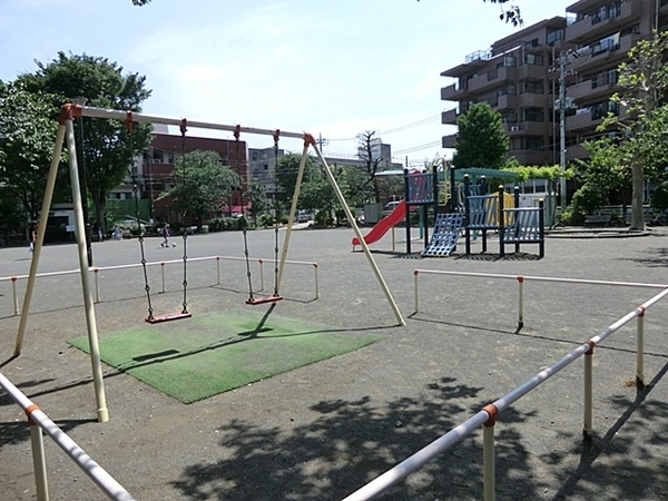 横浜市磯子区丸山1丁目の中古一戸建て(丸山町公園)