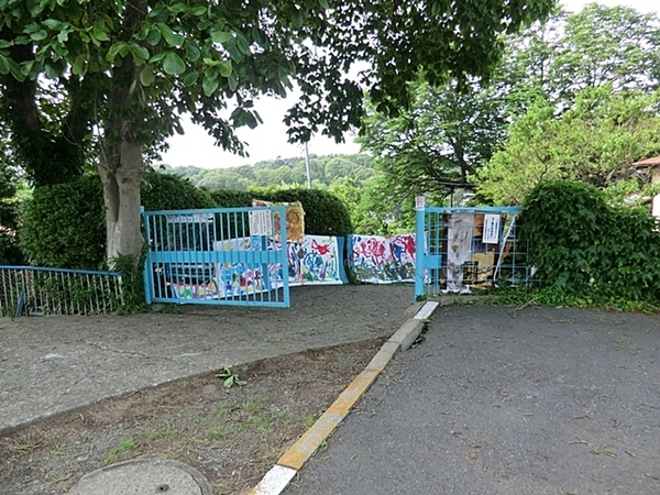 【A号棟】戸塚区新築戸建全2棟分譲住宅ルーフバルコニー(南幼稚園)