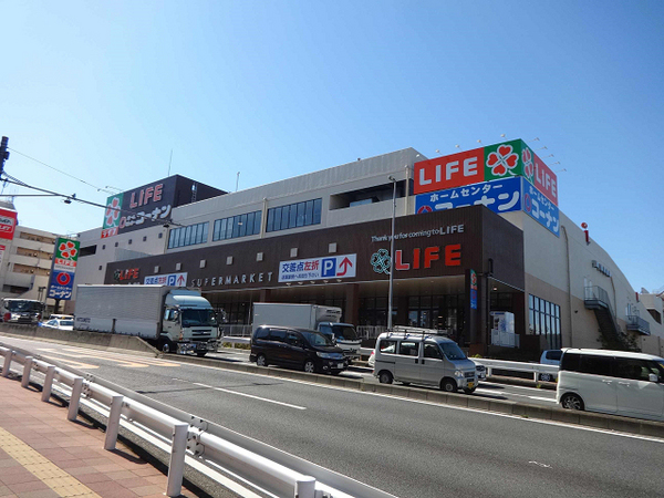 【B号棟】戸塚区新築戸建全2棟分譲住宅ルーフバルコニー(ライフ戸塚汲沢店)