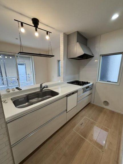 大和市中古戸建2台駐車可陽当り・通風◎