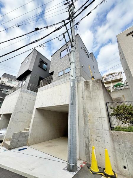 【2号棟】港南区新築戸建スカイバルコニー駅徒9分