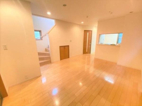 川崎市中古戸建ウッドデッキロフト駅徒2分