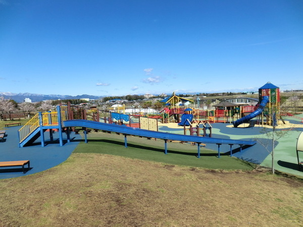 【1号棟】大和市新築戸建納戸パントリー2台駐車可(大和ゆとりの森)