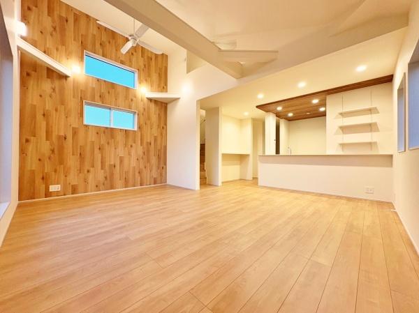 【1号棟】藤沢市新築戸建2台駐車可LDK21帖ロフト