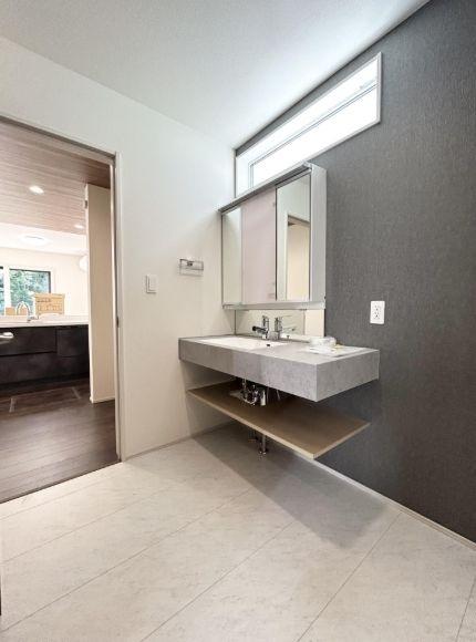 【3号棟】町田市新築戸建3台駐車可WIC