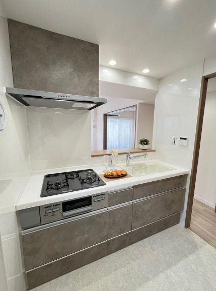 ナイスパークコート鶴見潮田【角部屋】