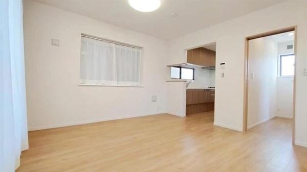 横浜市磯子区磯子２丁目の中古一戸建て