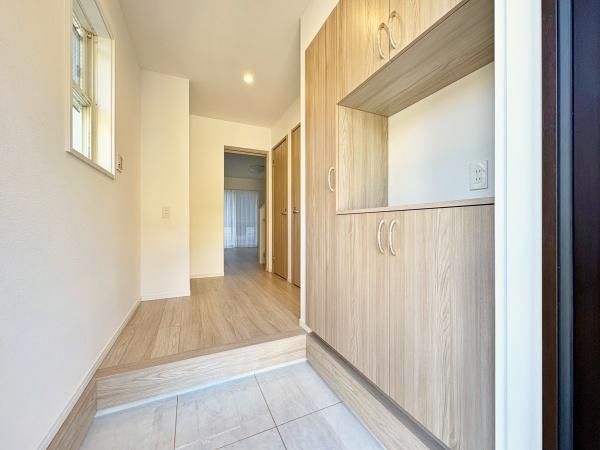 茅ヶ崎市中古戸建WIC南側庭南面バルコニー