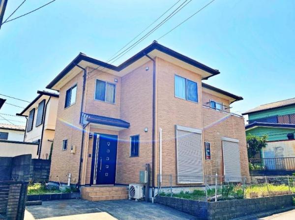 綾瀬市中古戸建WIC庭付前面道路6.5m2台駐車可