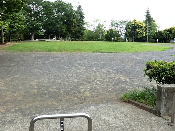 横浜市青葉区あざみ野１丁目の中古一戸建て(あざみ野東公園)