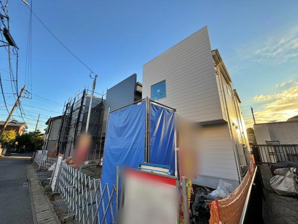 【A号棟】綾瀬市新築戸建ルーバル2台駐車可WIC