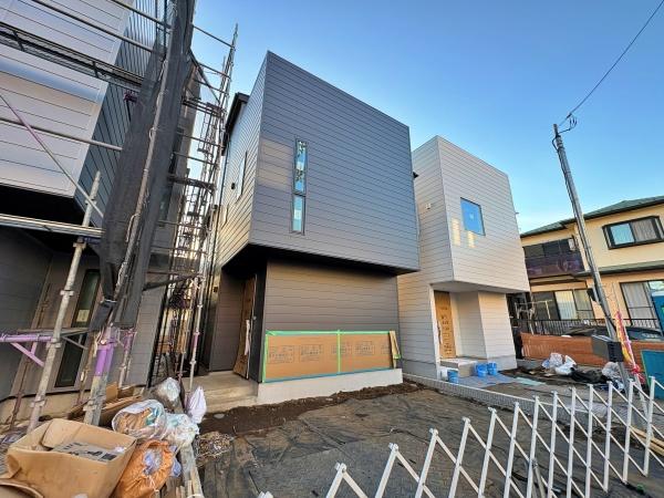 【B号棟】綾瀬市新築戸建ルーバル2台駐車可WIC