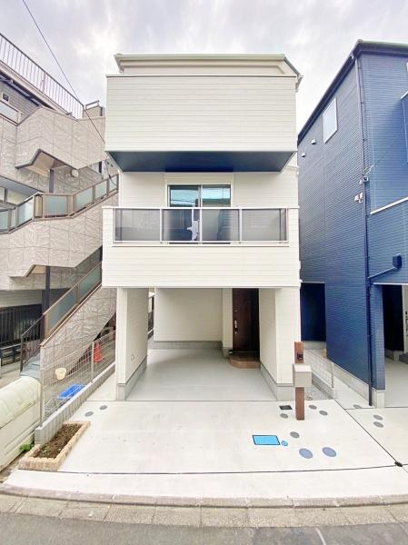 【1号棟】川崎市新築戸建車庫1台駅19分4LDK