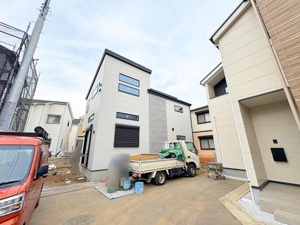 【C号棟】海老名市新築戸建2台駐車可WIC