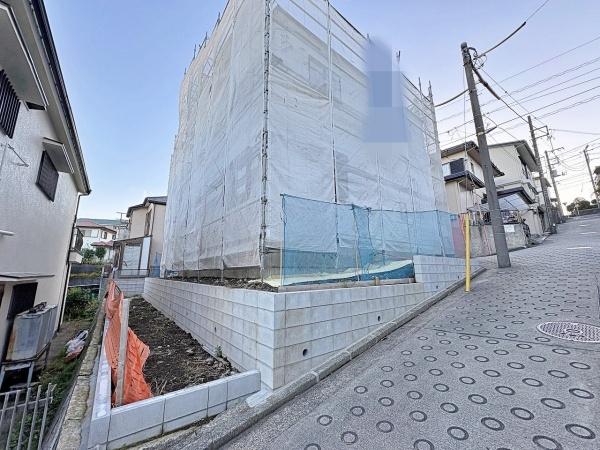 【1号棟】旭区新築戸建駅徒9分納戸南面バルコニー