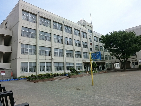 横浜市瀬谷区本郷１丁目の土地(大和市立大和東小学校)