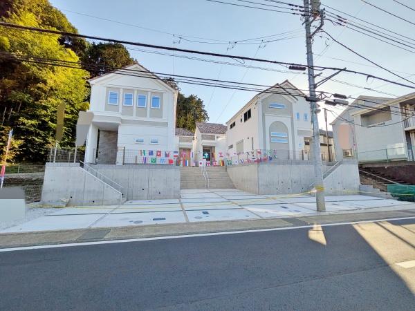 【10号棟】緑区新築戸建2台駐車可パントリー