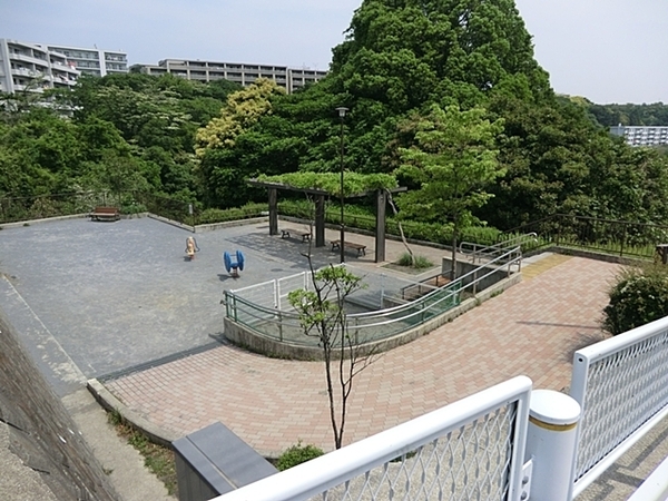 横浜市港南区笹下２丁目の土地(森四丁目第四公園)