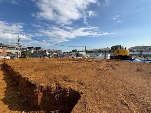 【C宅地】横浜市港南区　南側ひな壇で日当たり良好