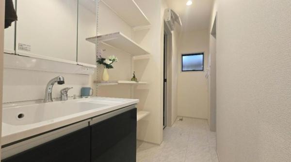 【1号棟】青葉区新築戸建2台駐車可パントリー