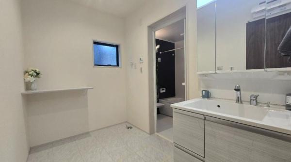 【3号棟】青葉区新築戸建2台駐車可パントリー