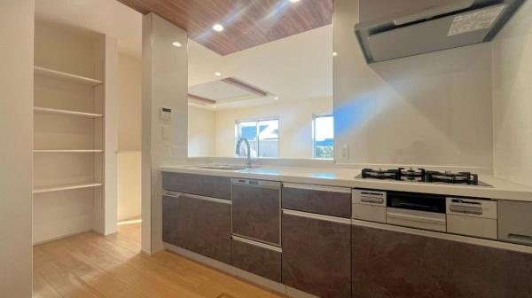 【2号棟】茅ヶ崎市新築戸建2台駐車可角地