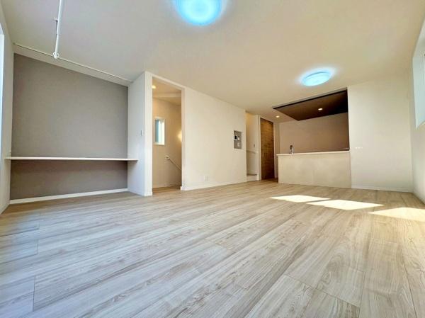 【B号棟】港北区新築戸建ファミクロWICパントリー