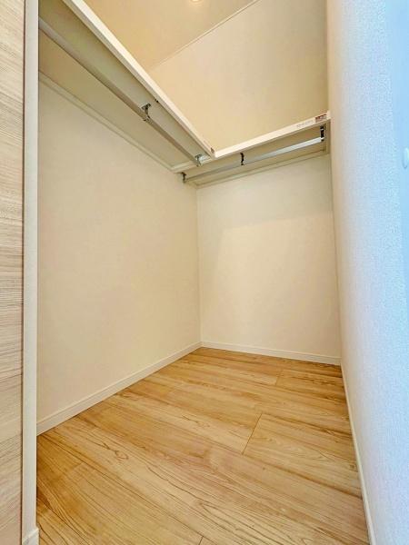 【B号棟】港北区新築戸建ファミクロWICパントリー