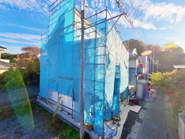 【1号棟】横須賀市新築戸建2台駐車可納戸