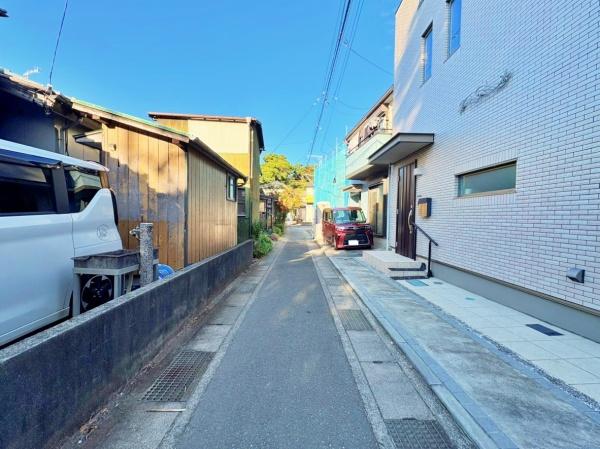 【1号棟】横須賀市新築戸建2台駐車可納戸