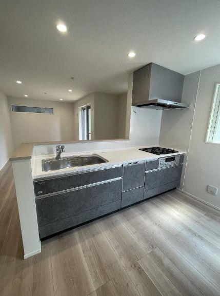 神奈川区新築戸建床暖房宅配ボックス