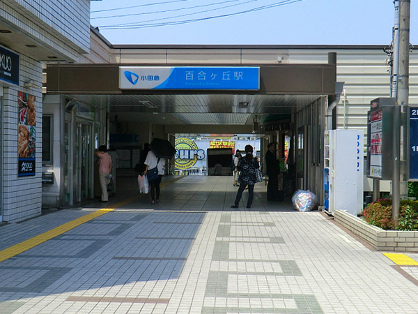 川崎市新築戸建2台駐車可庭付SICパントリー(小田急線「百合ヶ丘」駅)