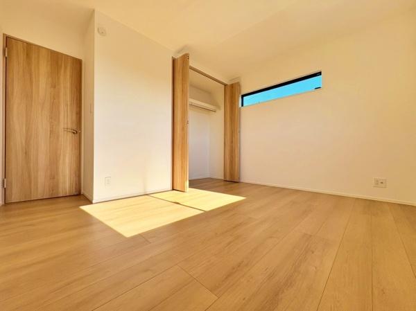 川崎市新築戸建2台駐車可庭付SICパントリー