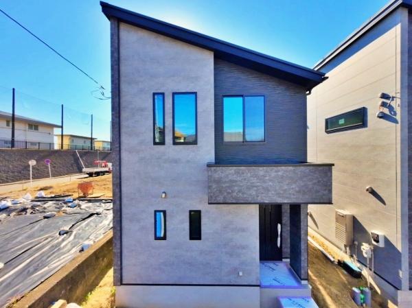 【1号棟】川崎市新築戸建2台駐車可WICパントリー