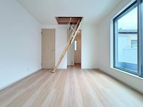 保土ケ谷区新築戸建パントリーWIC